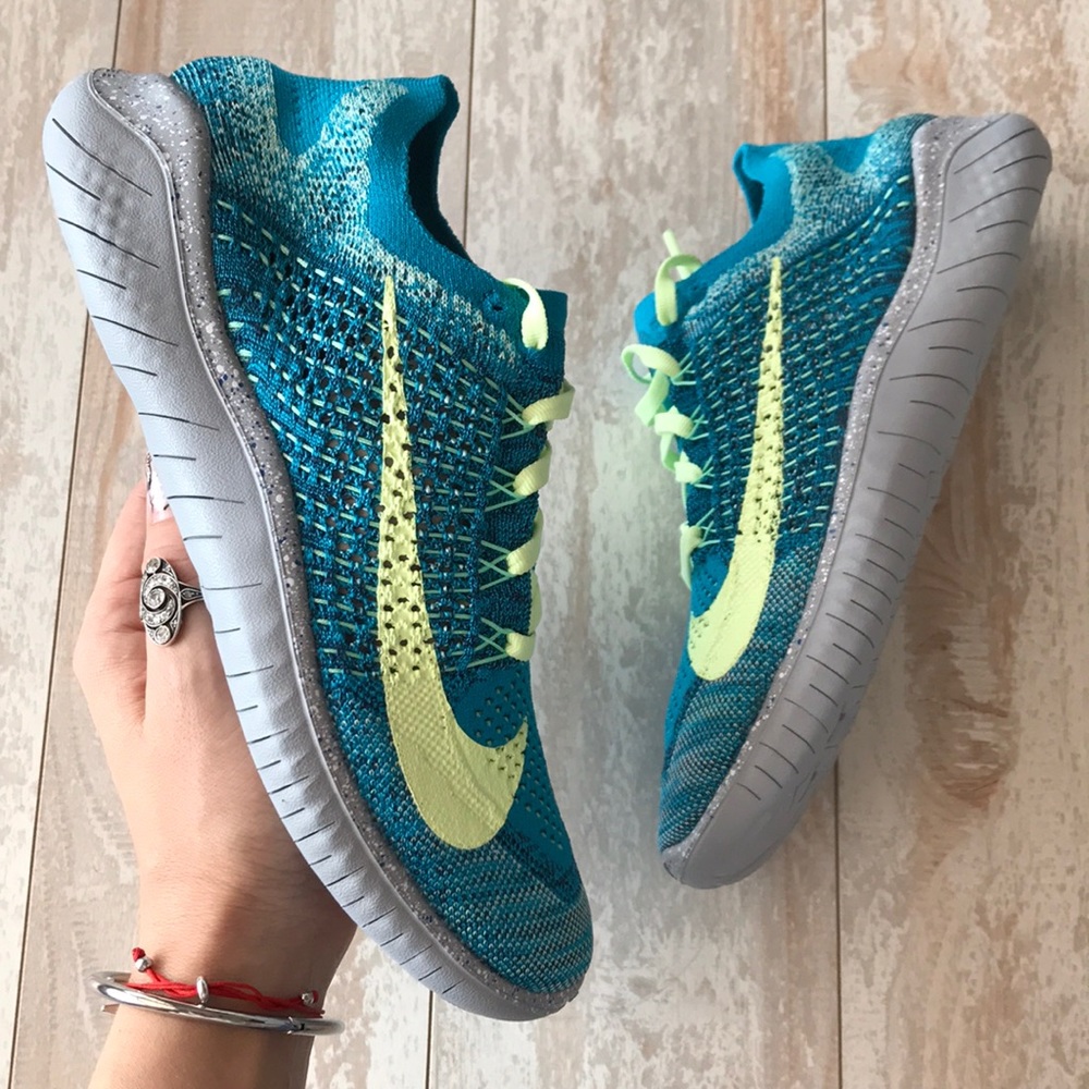 NWT Nike ID Free Rn Flyknit 2018 - Picture 3 of 8